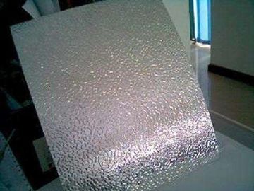 China 4mm Aluminium Checker Plate , Aluminum Diamond Tread Plate For Ceilings / Walls supplier