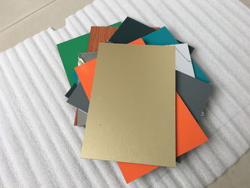 Green PVDF Aluminum Composite Panel With Good Color Uniformity And Durability supplier